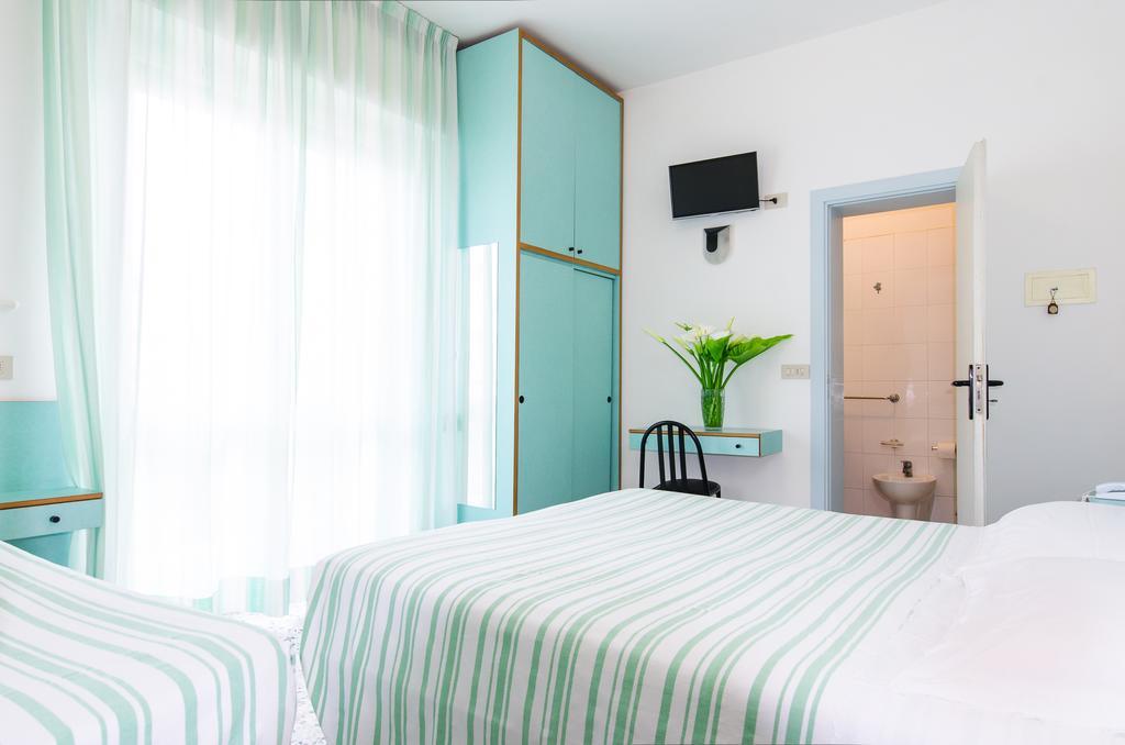 Hotel San Gottardo 리치오네 객실 사진